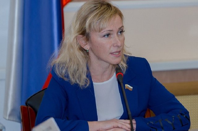 Депутат Заксобрания Оренбуржья Быкова сложила свои полномочия.