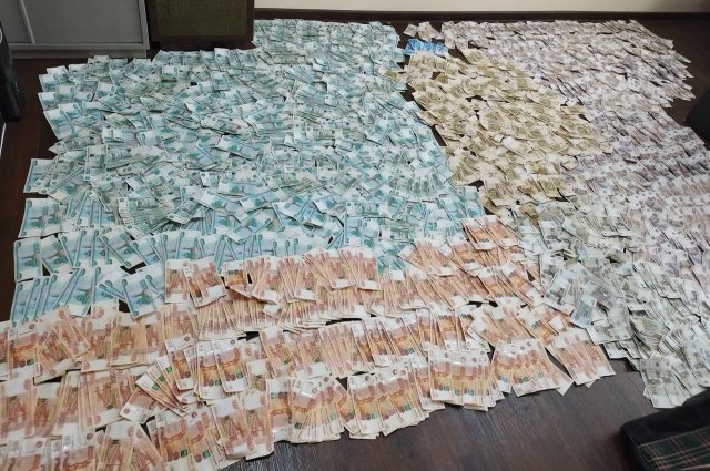 Напомним, норильчанин украл из кинотеатра сейф с 4 миллионами рублей. 