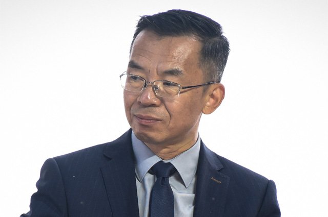 Лу Шае, посол Китая во Франции