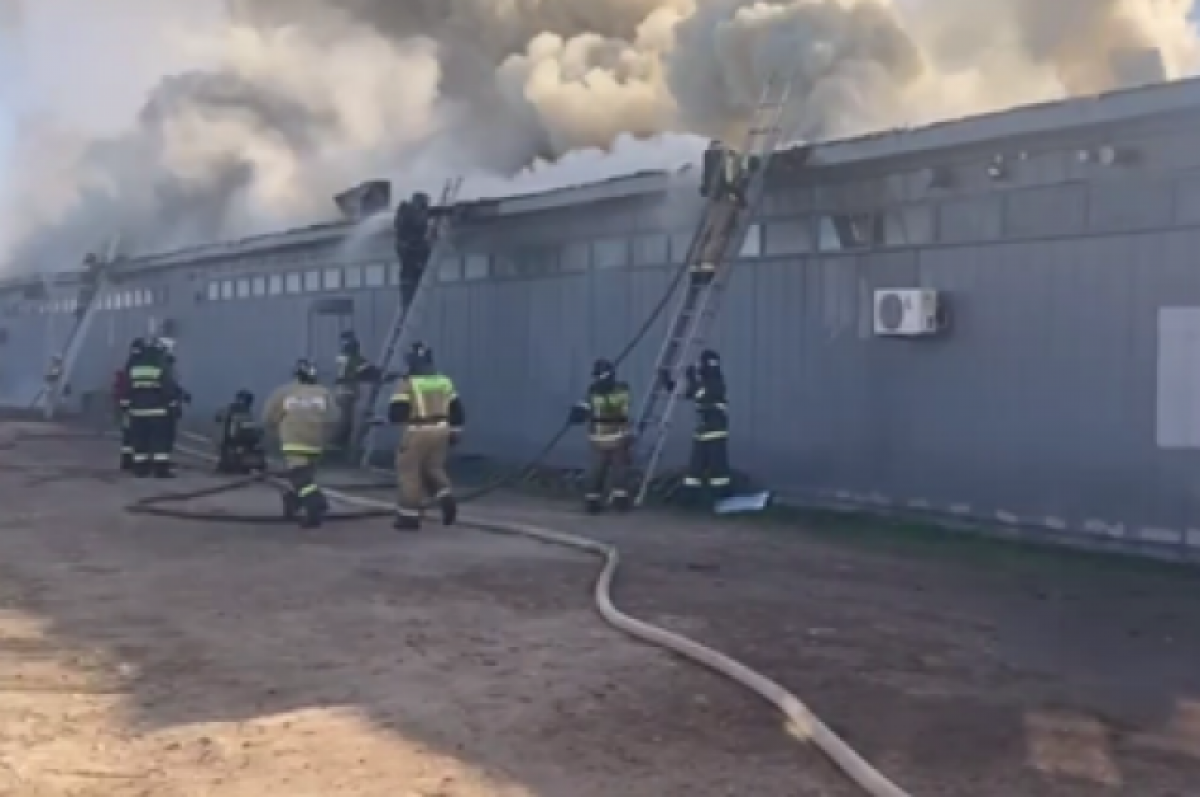 В Ульяновске на мебельной фабрике произошёл пожар