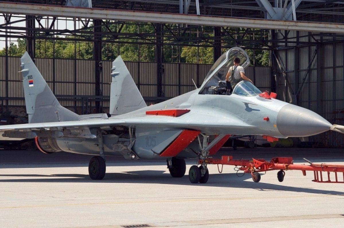 Economist: переданные Киеву МиГ-29 разбирают на запчасти