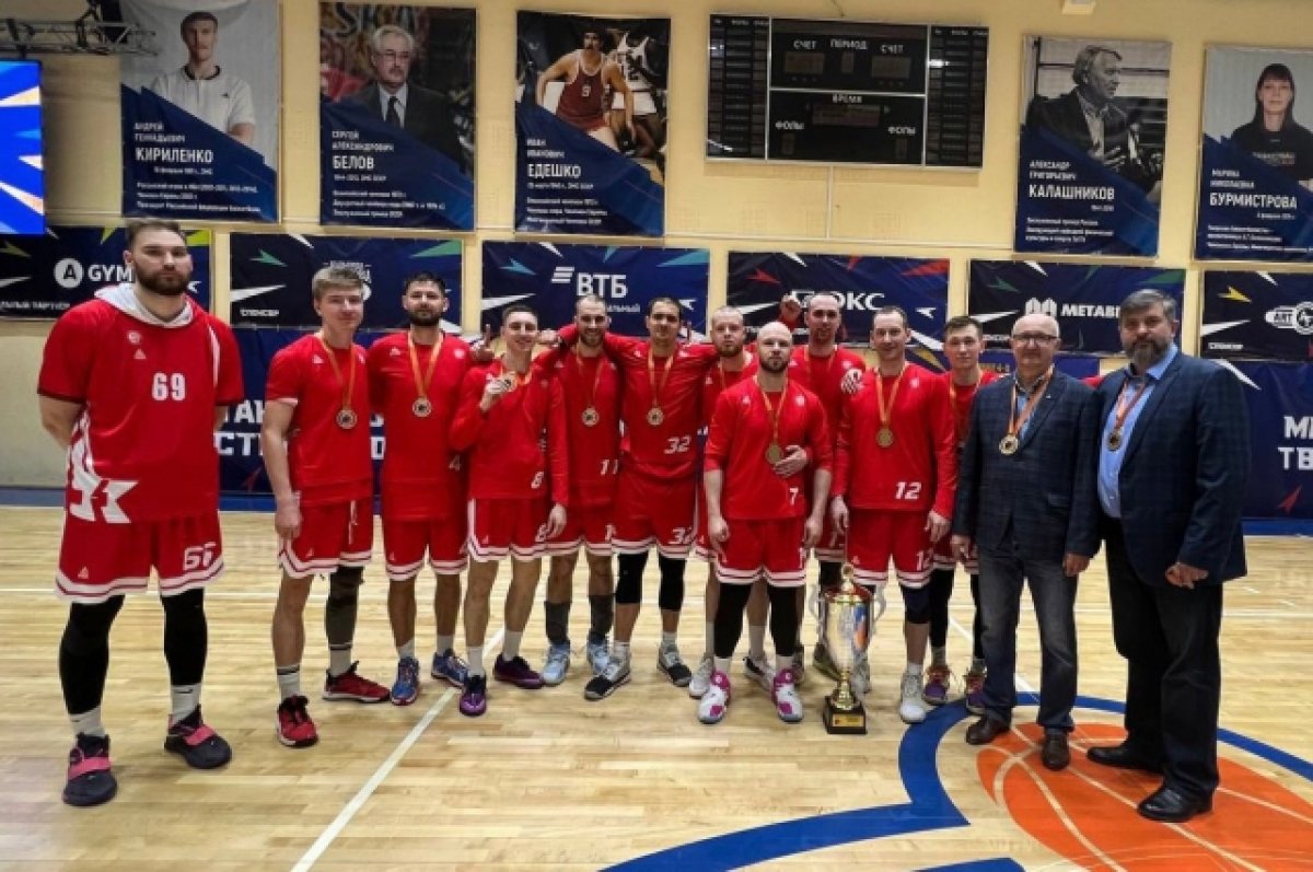 Брянские баскетболисты стали чемпионами ЦФО