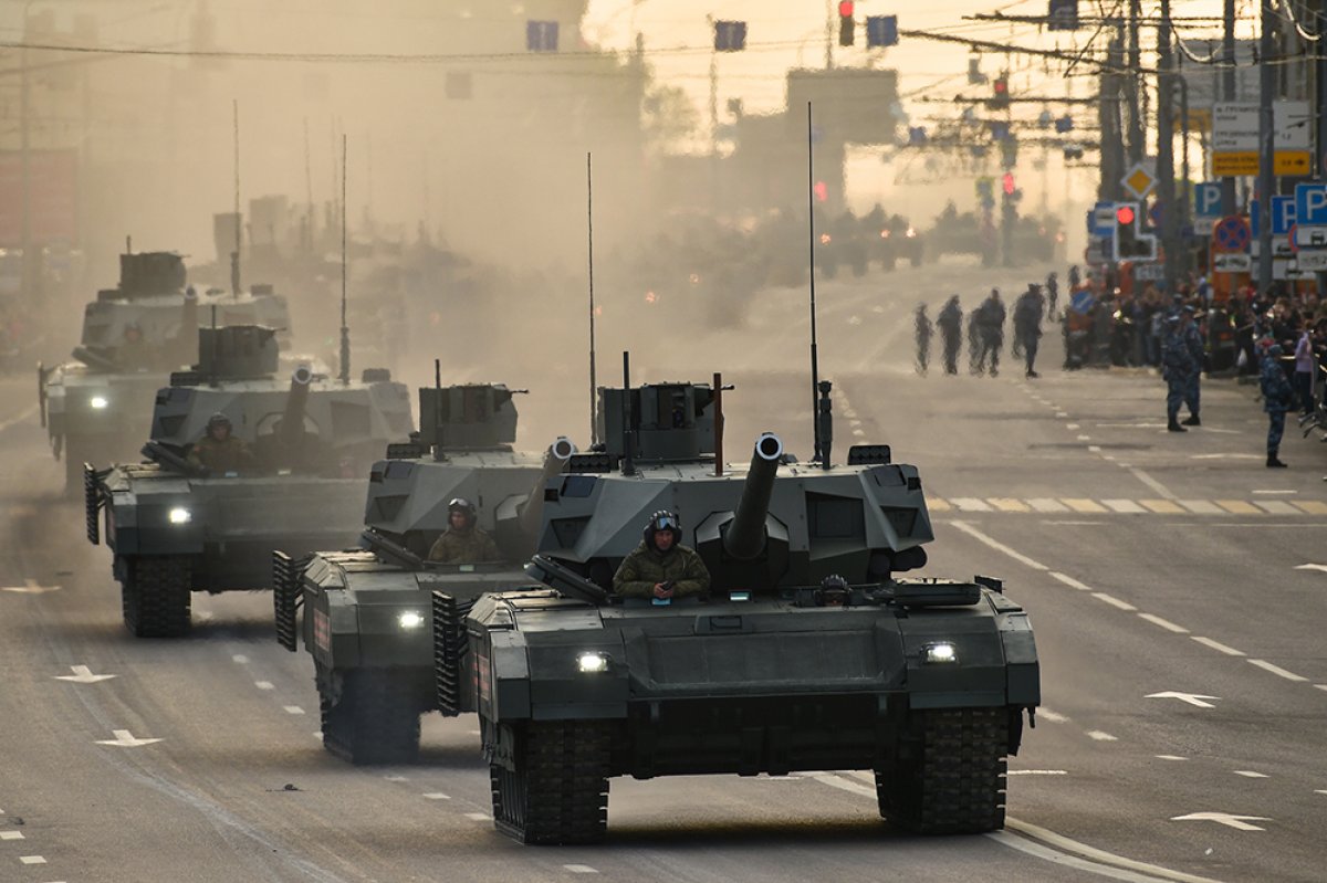 Военный эксперт Подберезкин назвал уникальную особенность Т-14 Армата