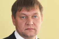 Дмитрий Иванов был депутатом парламента Хакасии от партии КПРФ.