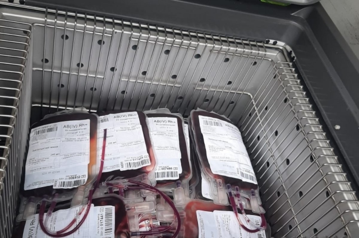 Брянские медики доставили донорскую кровь в ДНР