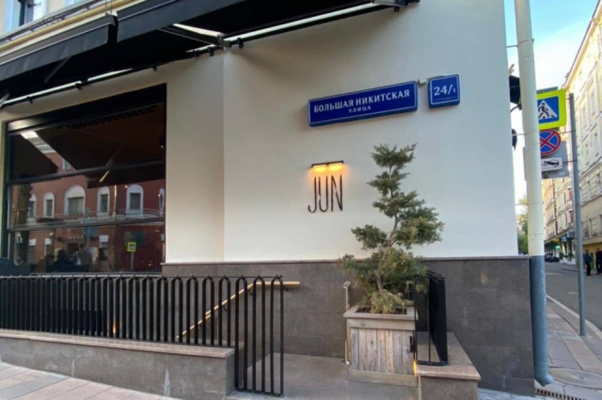 В ресторане, у которого избили Шведа, отрицают участие сотрудников в драке