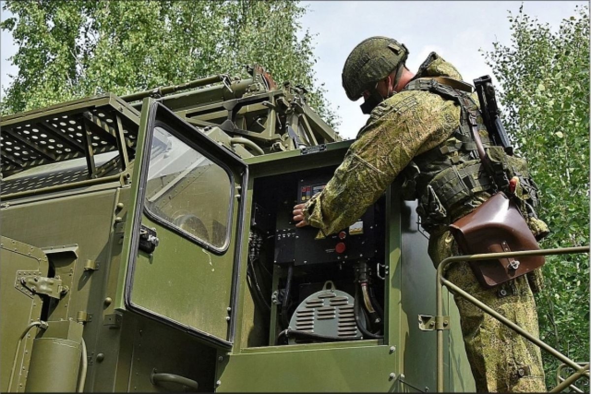 Развожаев: ВС России отразили атаку беспилотников ВСУ на Севастополь