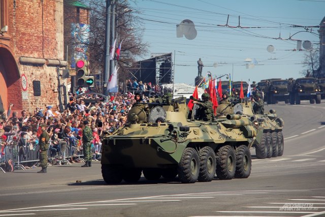 Парад Победы в Нижнем Новгороде будет. Но будет и перекрытие дорог.