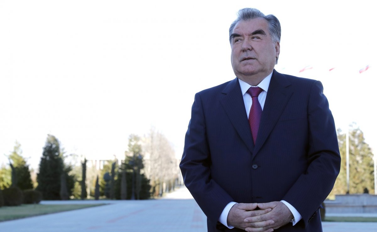 Глава Таджикистана примет участие в праздновании Дня Победы в Москве