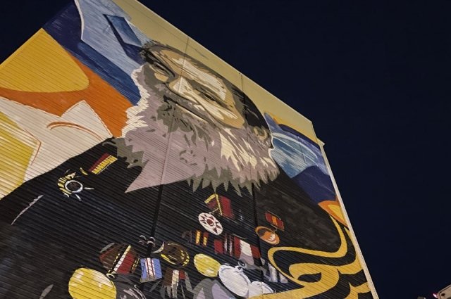 Рисунки в знак уважения ветеранам появились в разных городах Югры.