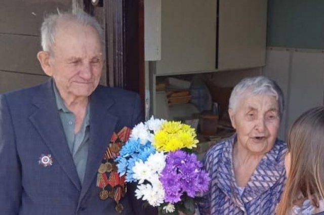 Олег Антонович и Мария Тимофеевна Пархимович прошли войну, оба завершили боевой путь в Берлине.