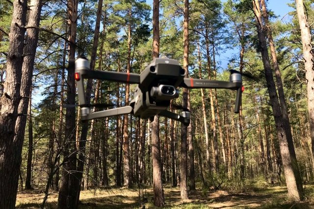 В рязанском «Пожлесе» для наблюдения за лесом уже давно используют дроны и вертолётного, и самолётного типа.