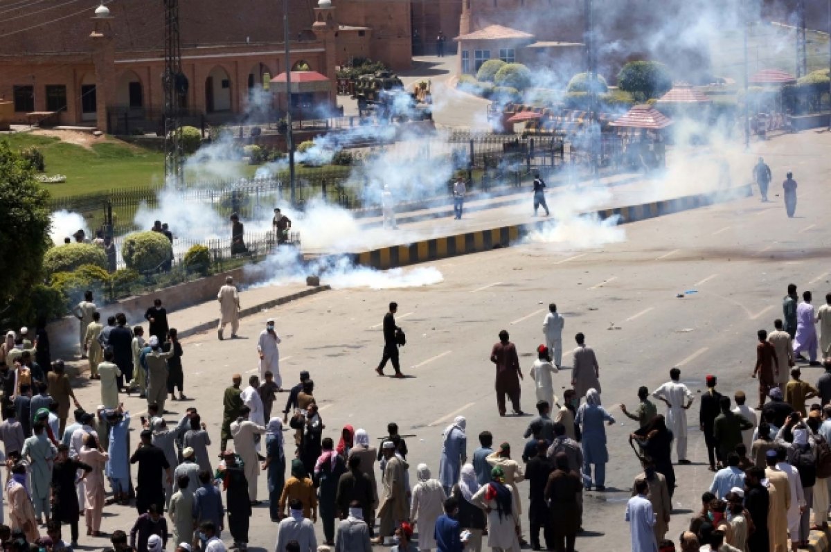 Синьхуа: число погибших в ходе протестов в Пакистане выросло до 10
