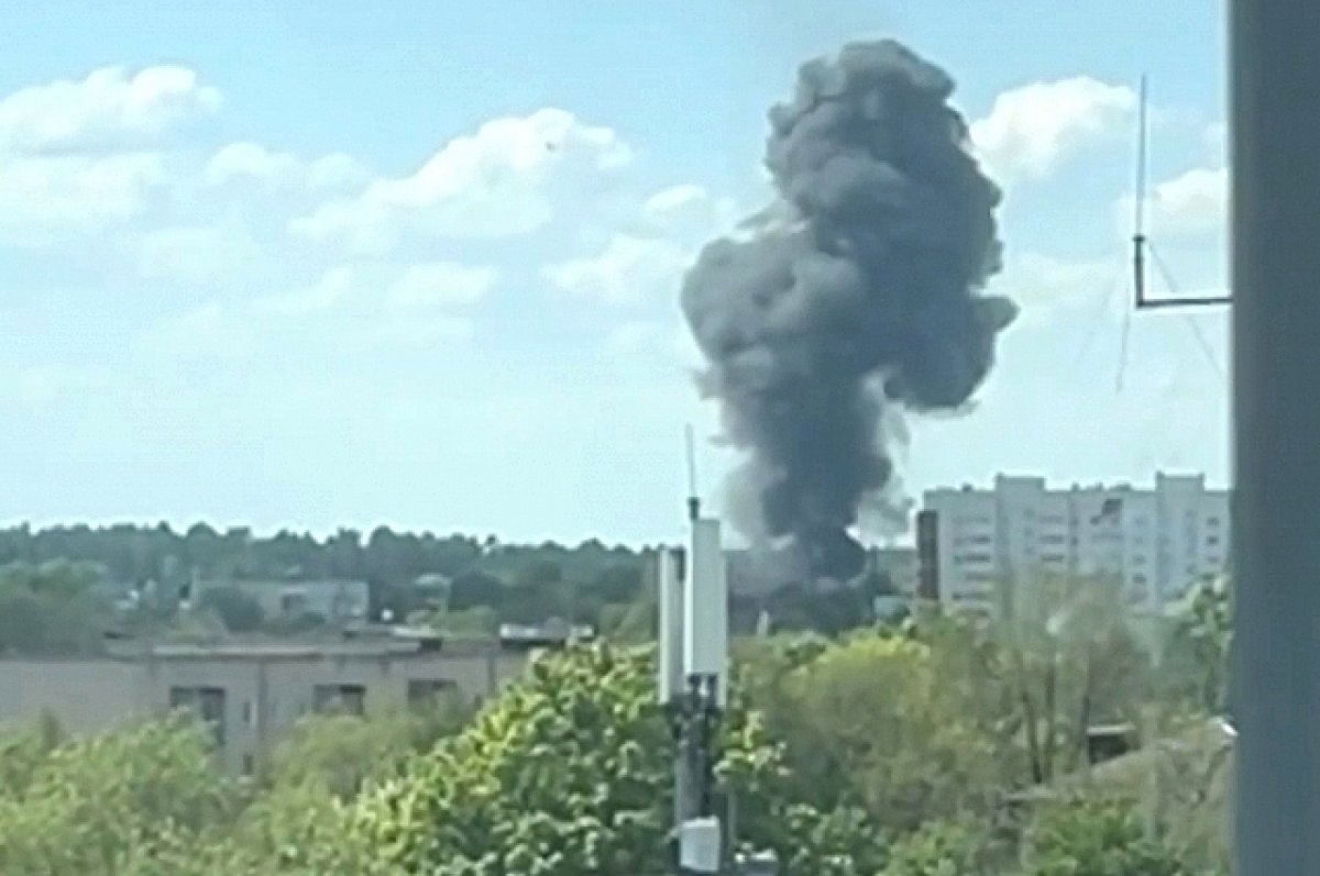 В городе Клинцы Брянской области произошло крушение вертолёта