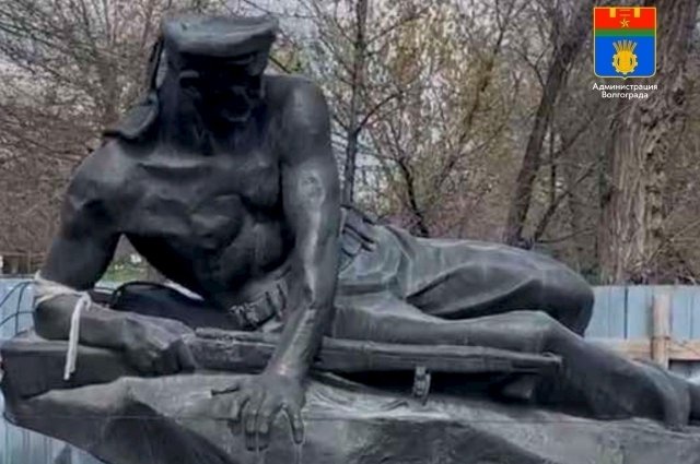 Братская могила героям Гражданской войны расположена в парке имени 70-летия Победы в Великой Отечественной.