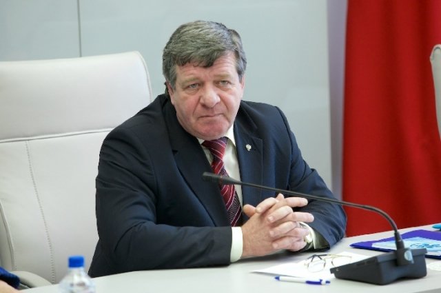 Валерий Семёнов с 2001 года был депутатом заксобрания Красноярского края.