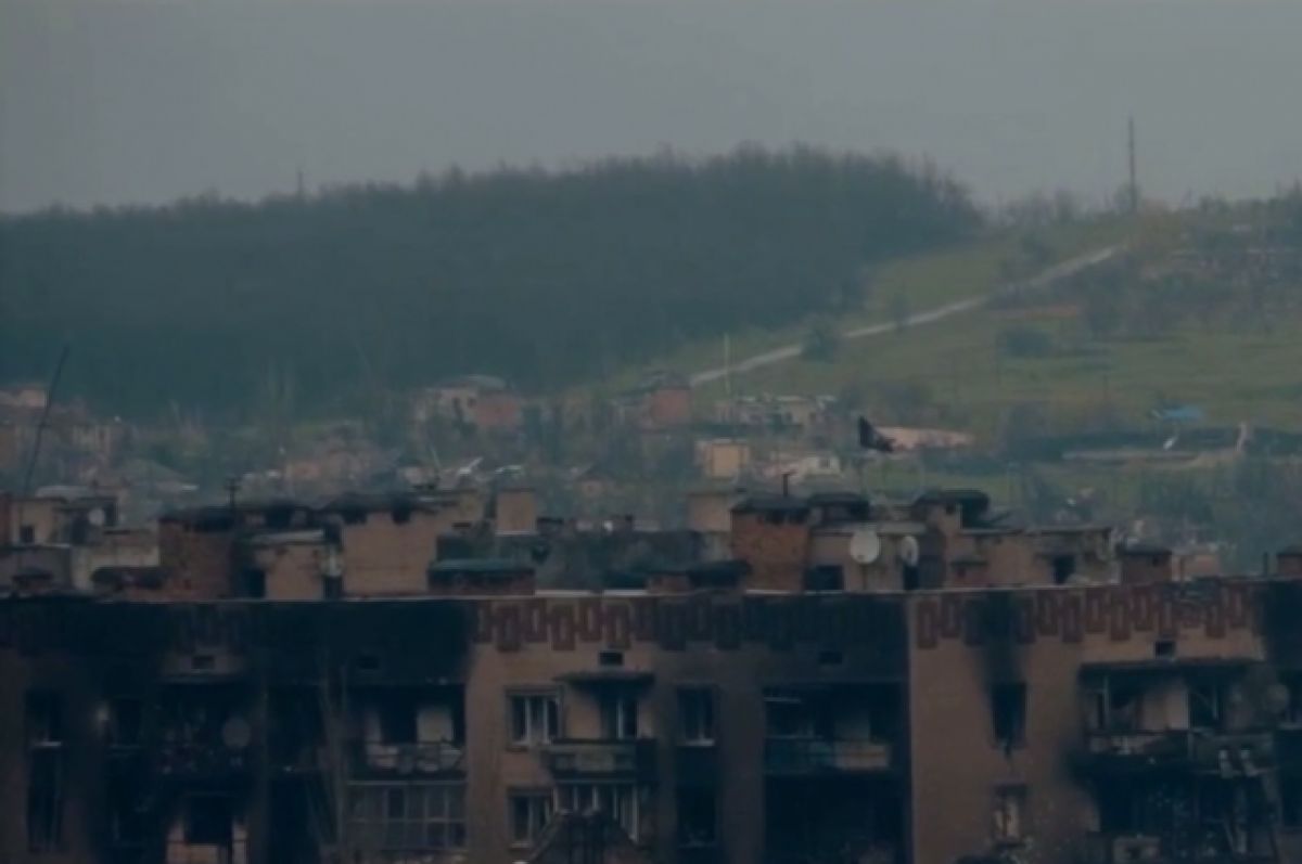 РИА Новости: ВСУ мешали жителям Артёмовска спастись из горящего подвала