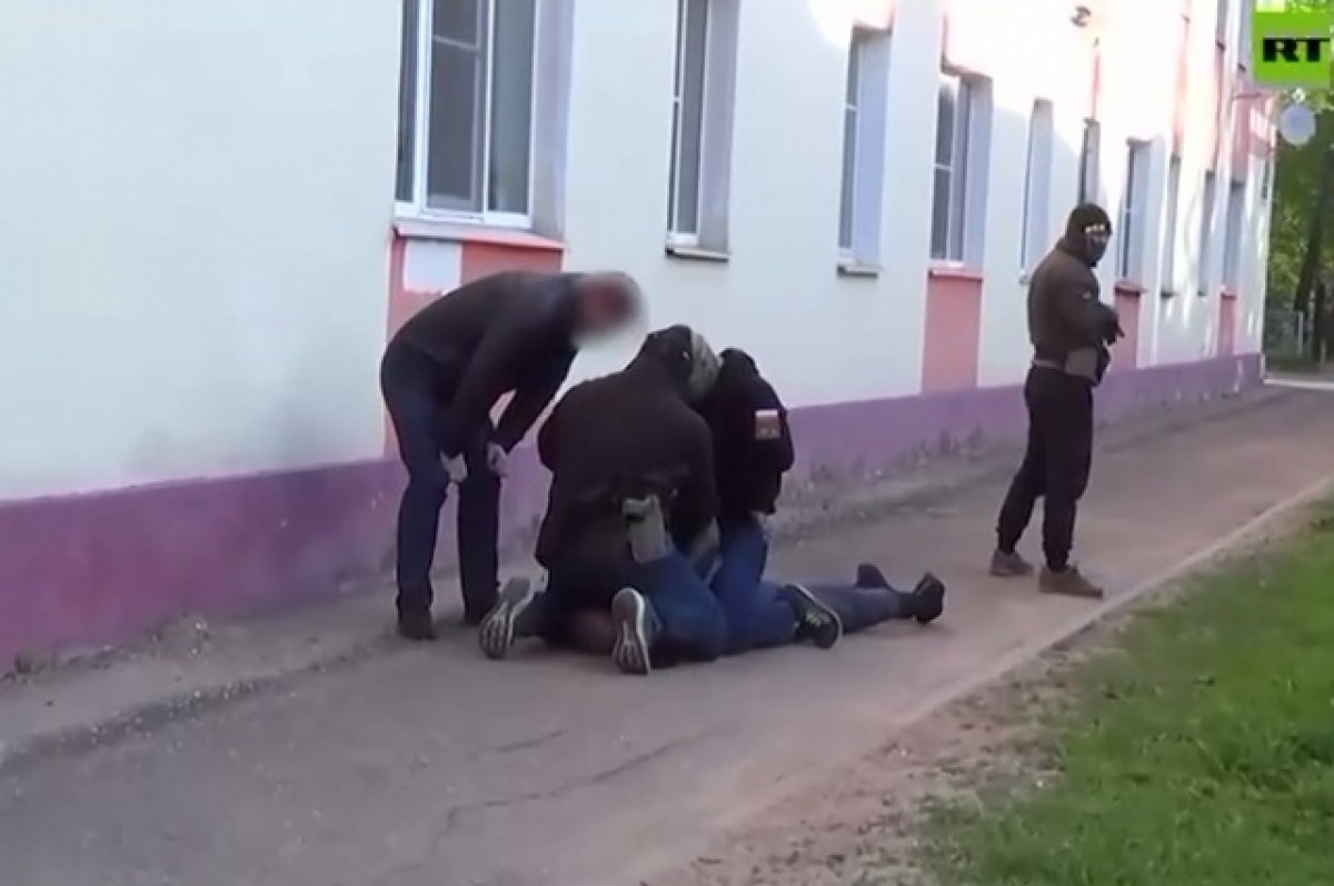 ФСБ показала кадры задержания перед 9 Мая украинских диверсантов