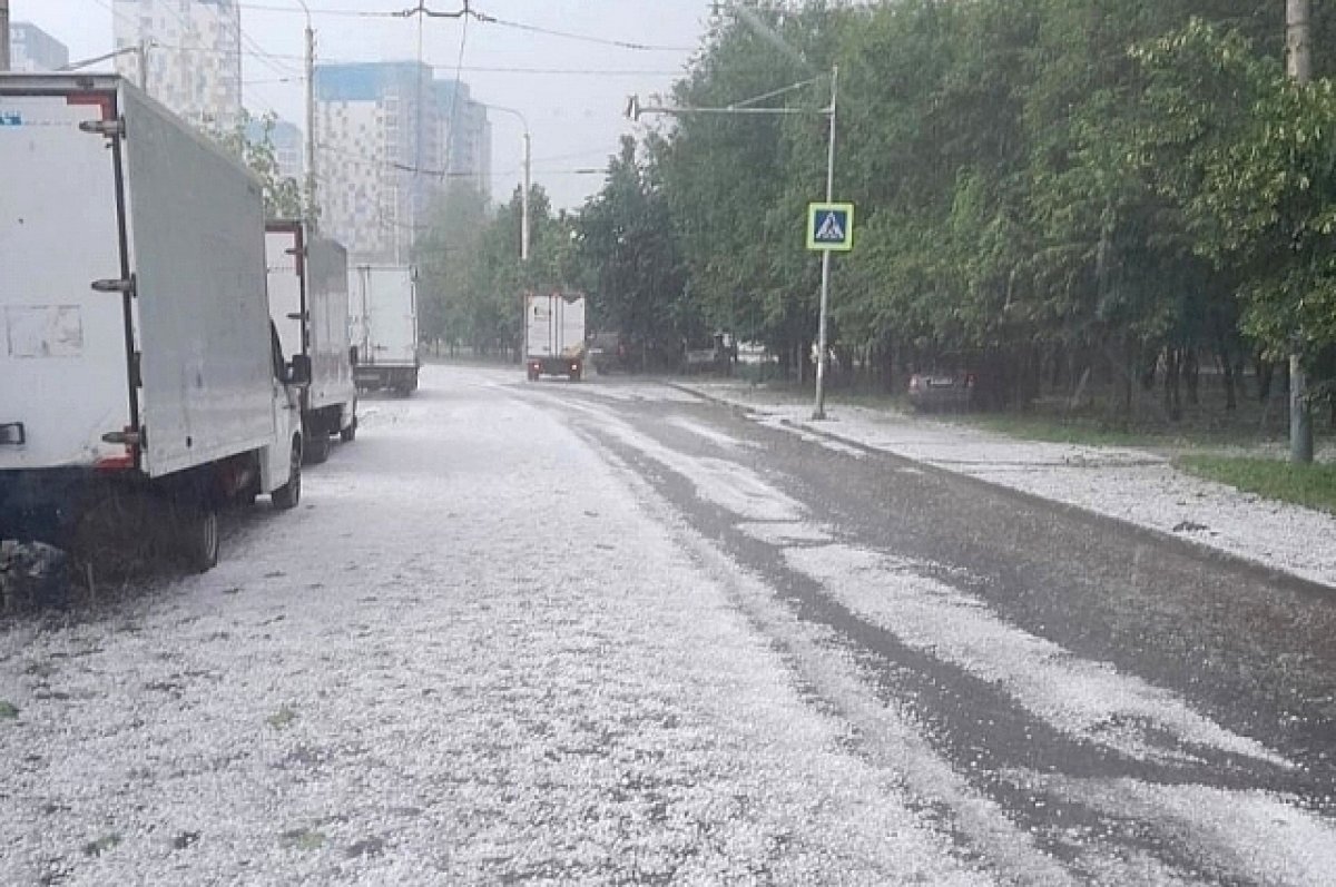 В Ростове ожидается сильная гроза с градом 27 мая с 13 до 17 часов