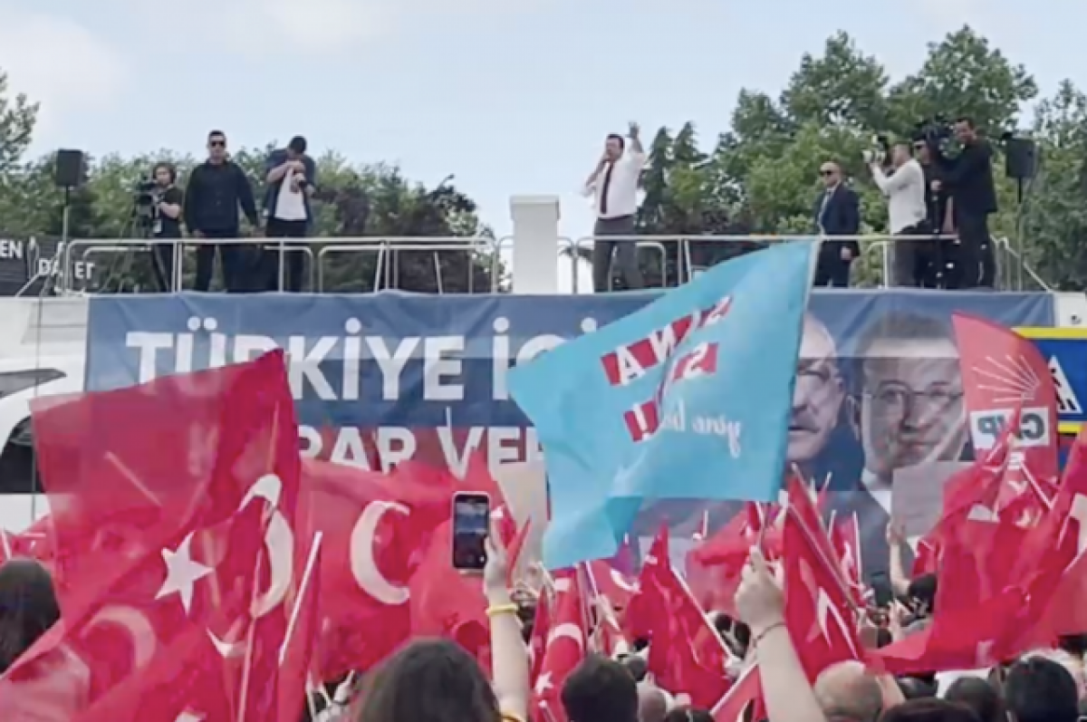 Безопасность выборов президента Турции обеспечат 600 тысяч человек