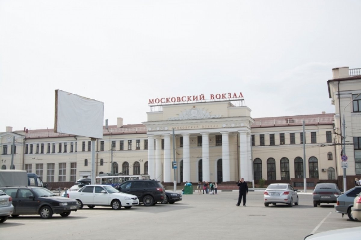 В Туле на Московском вокзале вновь устанавливают забор | АиФ Тула