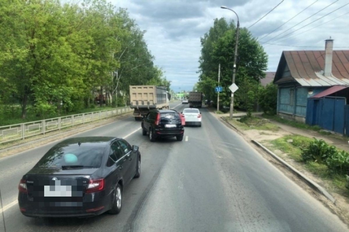 В Твери в Затверечье произошла авария с участием двух автомобилей | АиФ  Тверь