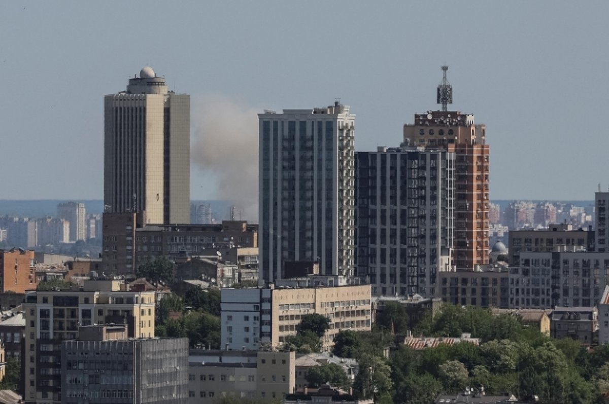 В Киеве и Киевской области второй раз за утро объявили воздушную тревогу