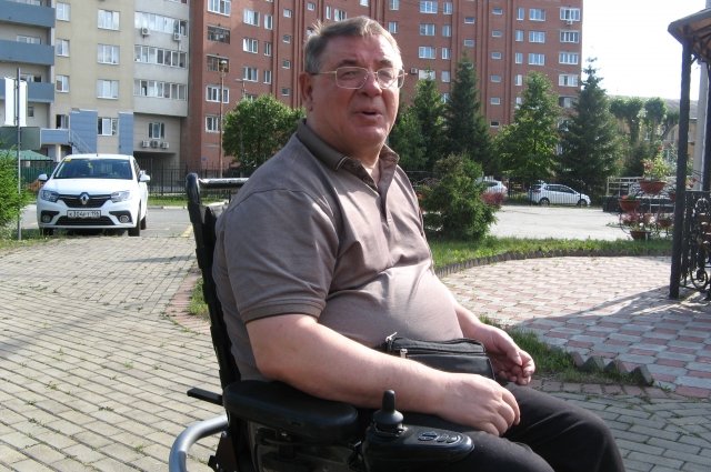 Анатолию Ивановичу удалось договориться с застройщиком, чтобы адаптировать жильё под свои потребности.