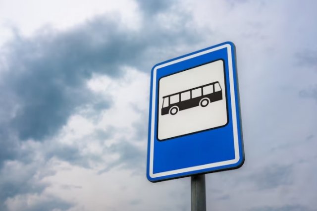 В Набережных Челнах произошло ДТП с маршрутным автобусом. 
