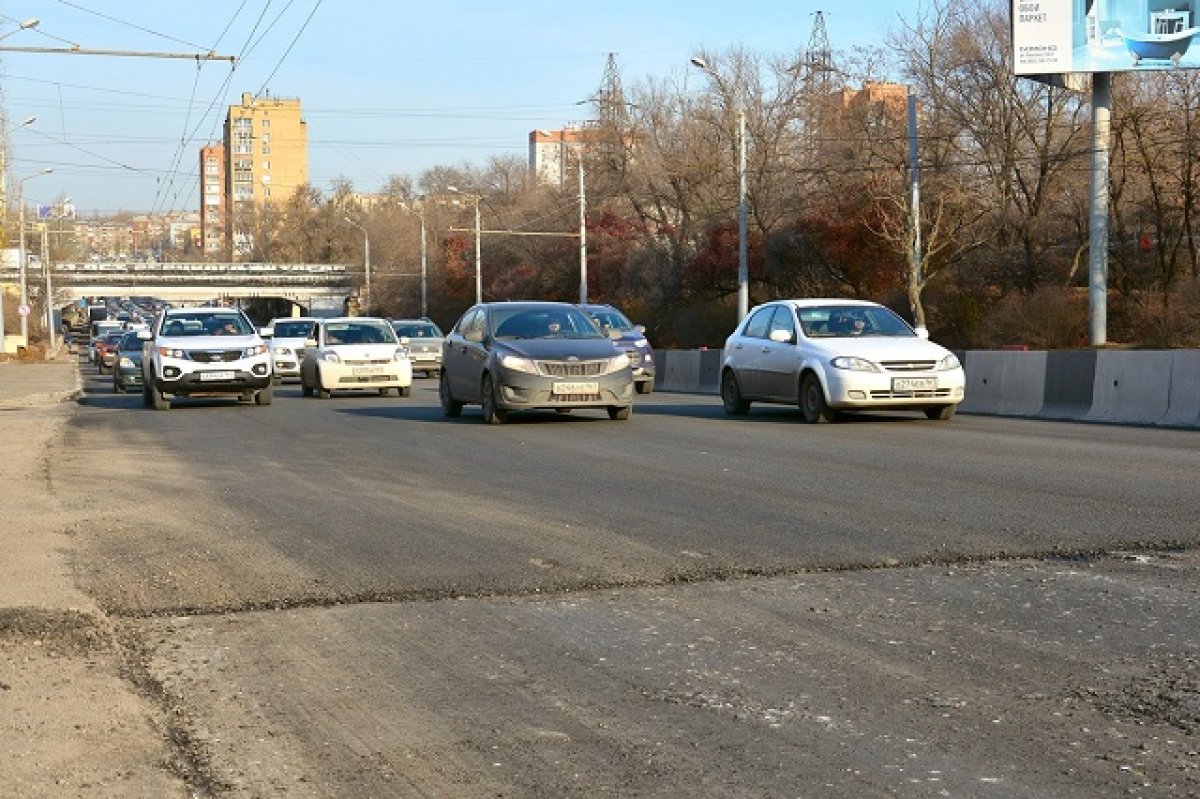 В Ростове ограничат движение по проспекту М. Нагибина у площади Гагарина