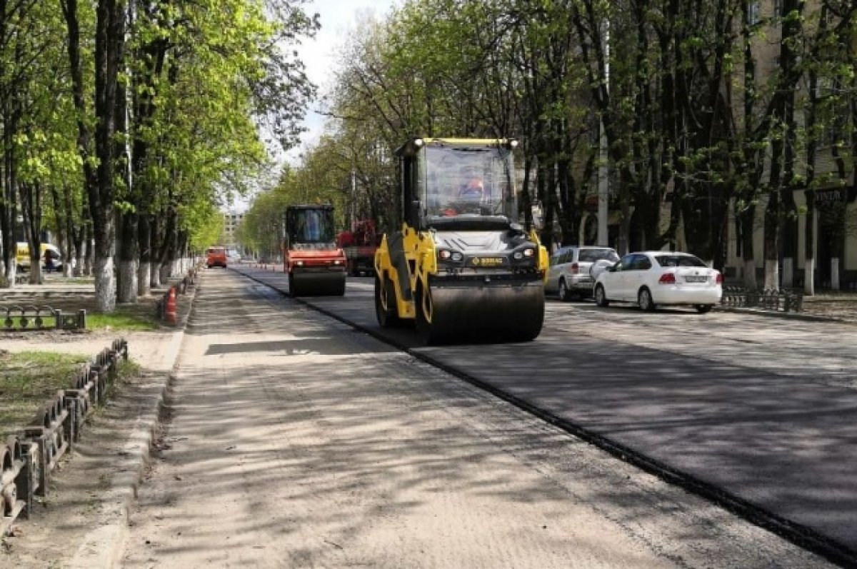 В Дятьковском районе Брянщины завершают капитальный ремонт дороги