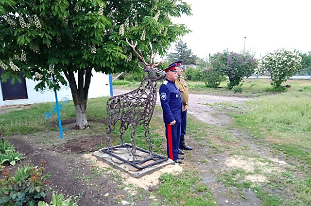 Олень из подков – символ славной истории казачества.