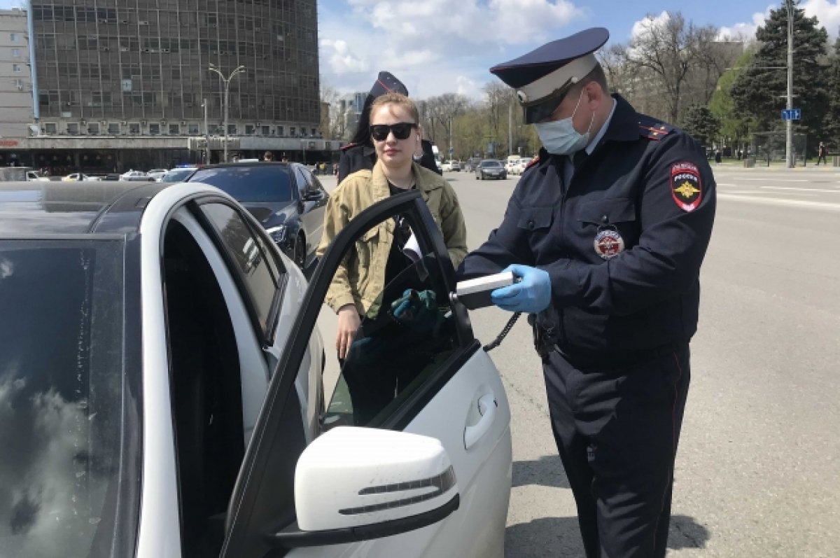 В Ростове в ночь на 10 июня гаишники ловили нарушителей ПДД и тишины | АиФ  Ростов-на-Дону