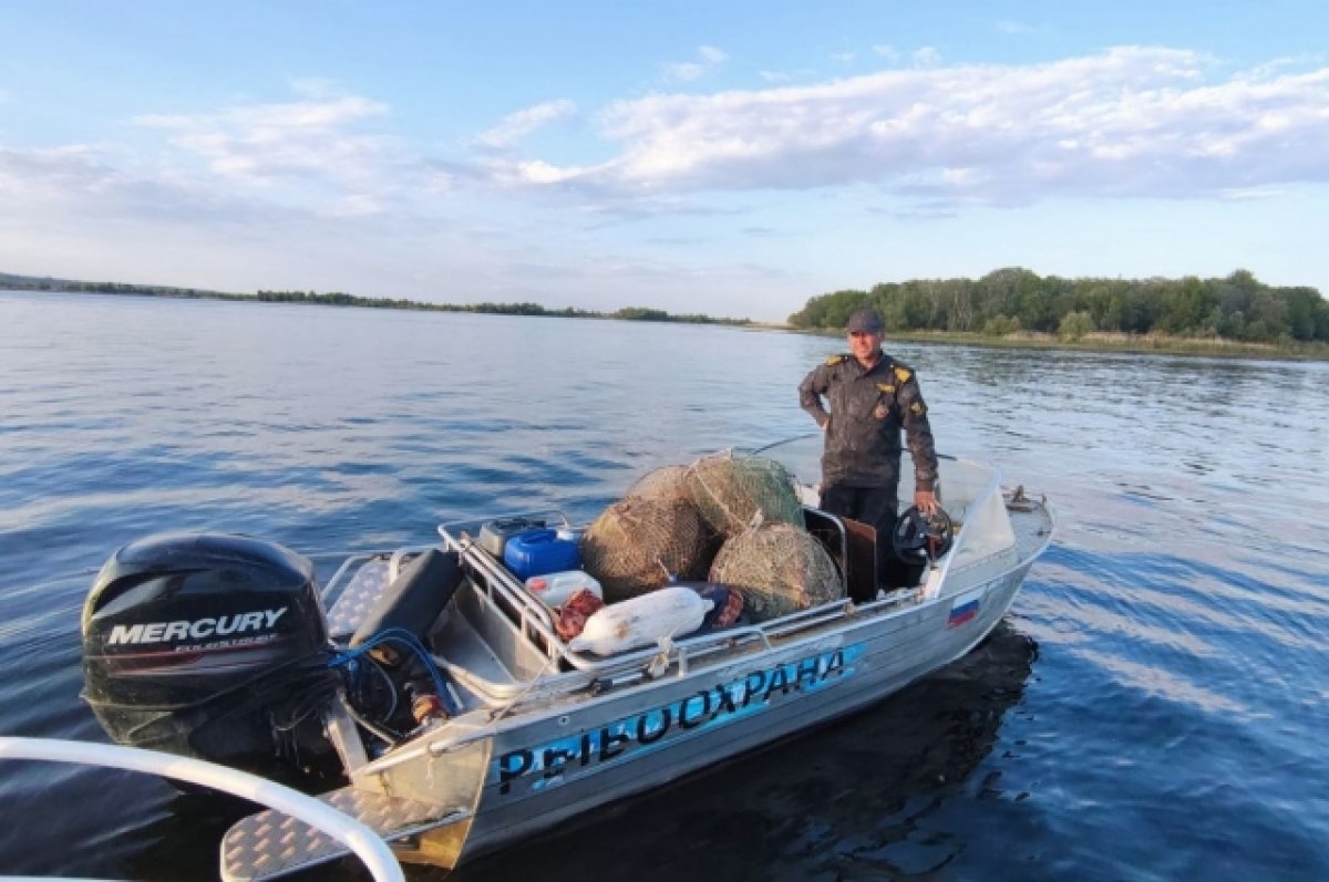 На волге пропали рыбаки