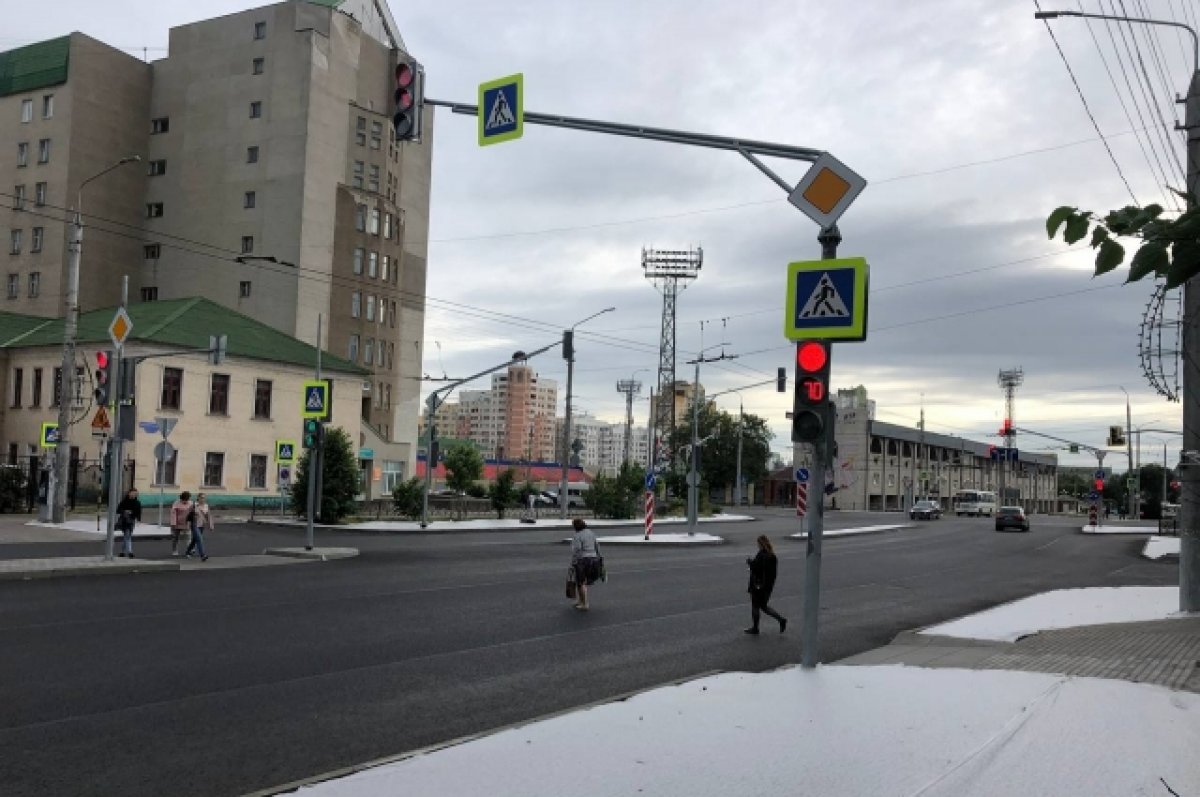 На перекрёстке в центре Белгорода установили новый светофор | АиФ Белгород