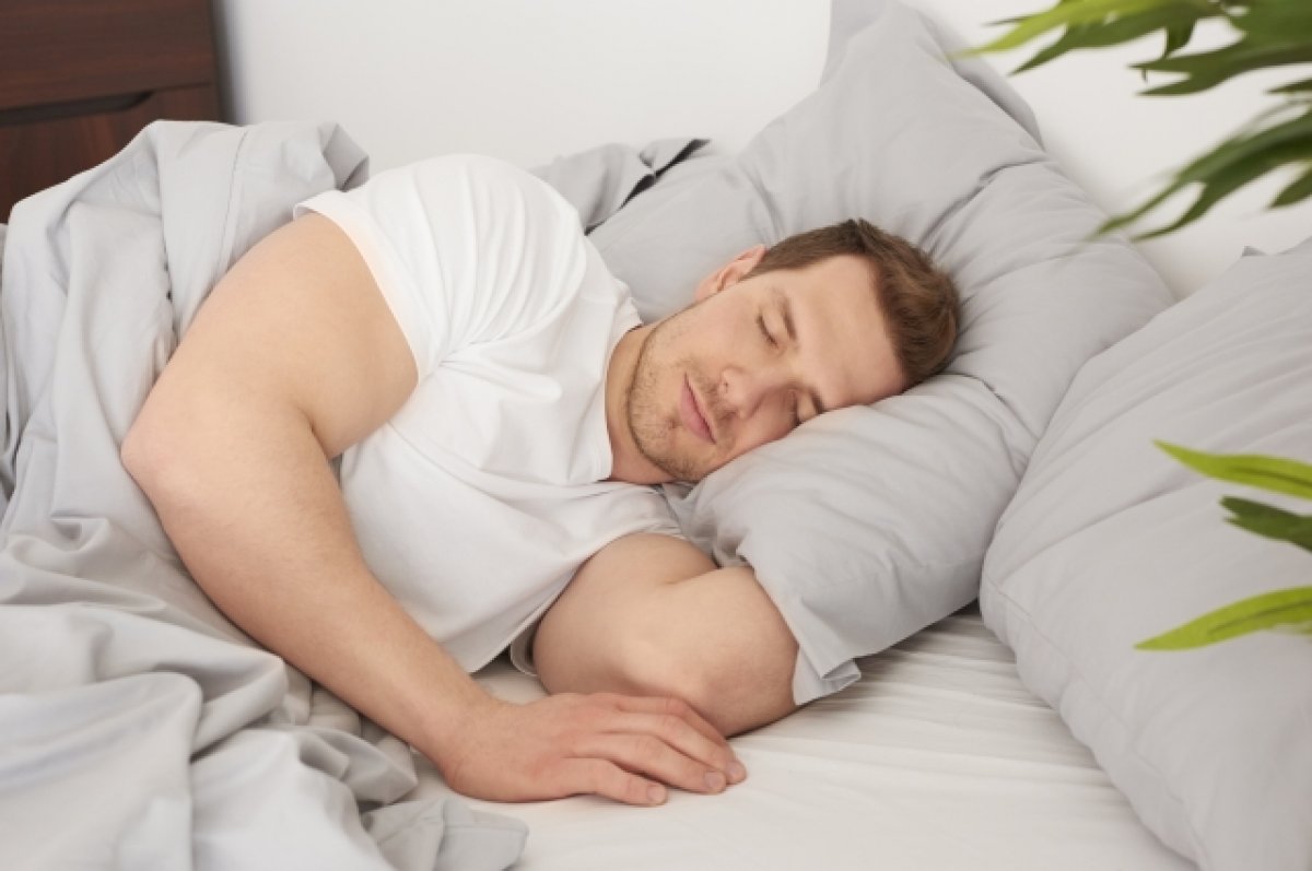 Сомнолог Котенков рассказал, как недосып негативно влияет на жизнь человека
