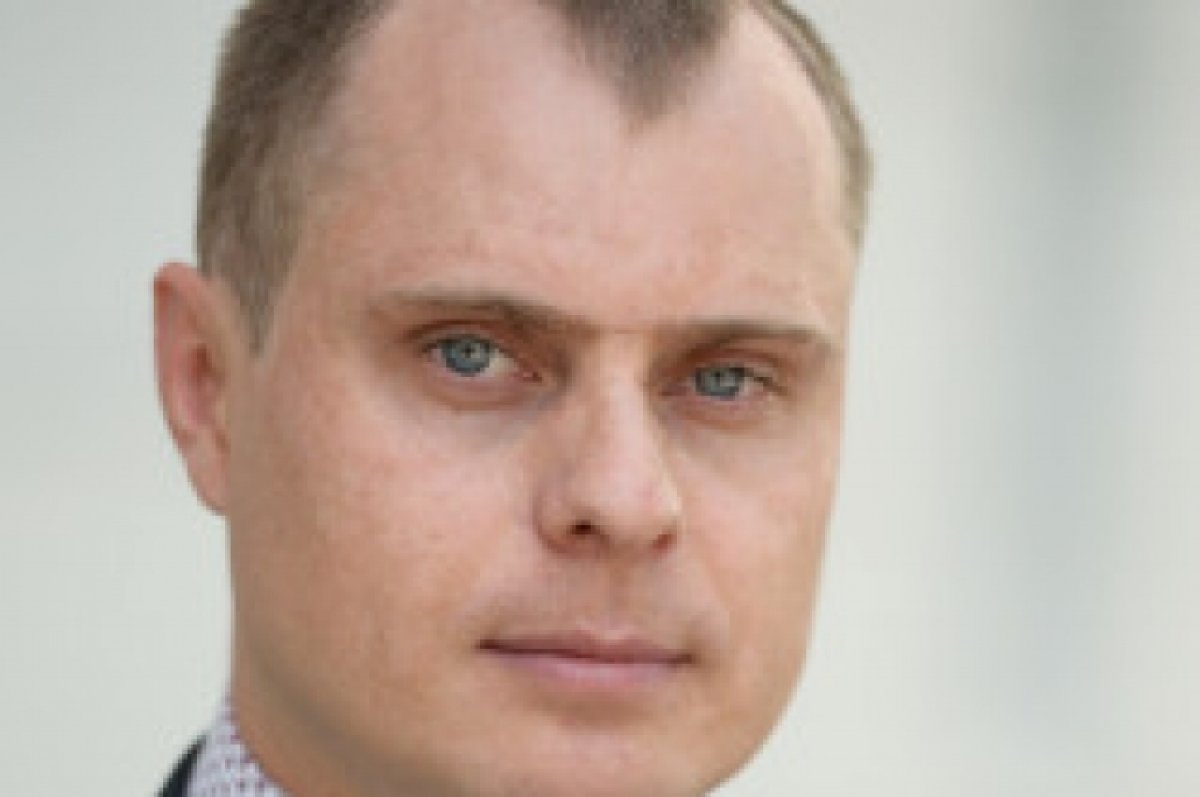Экс-министра ЖКХ Дона Майера арестовали по делу об ущербе в 300 млн руб