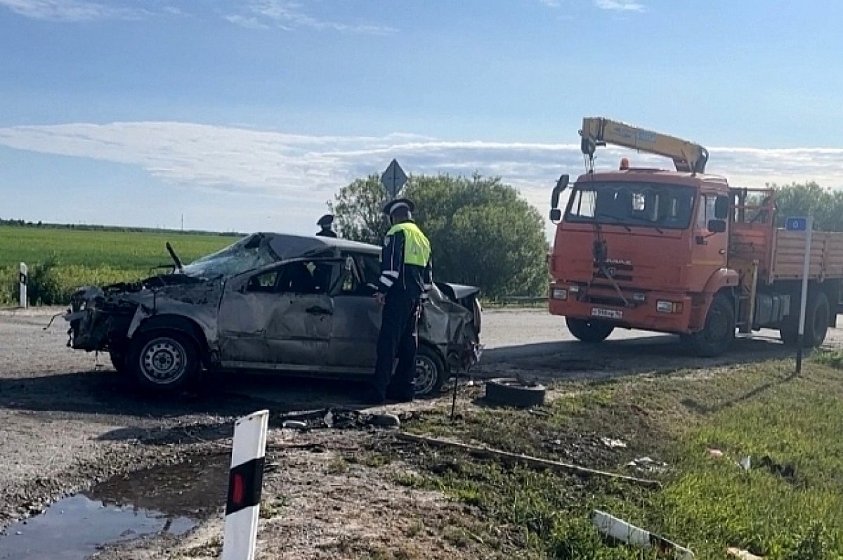 В Свердловской области в результате опрокидывания автомобиля погиб водитель  | АиФ Урал