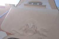 Химеру, которую древние греки считали сестрой мифического трёхголового пса Цербера, можно увидеть в центре Казани.