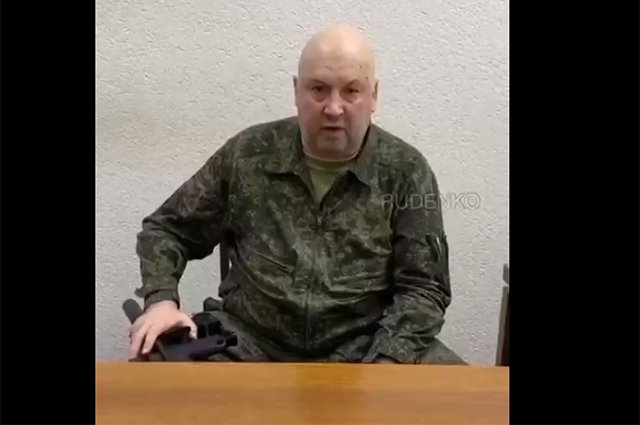 Генерал Сергей Суровикин.