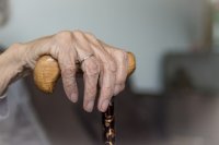 В Оренбуржье 87-летняя вдова ветерана Великой Отечественной войны обратилсь к Генпрокурору РФ.