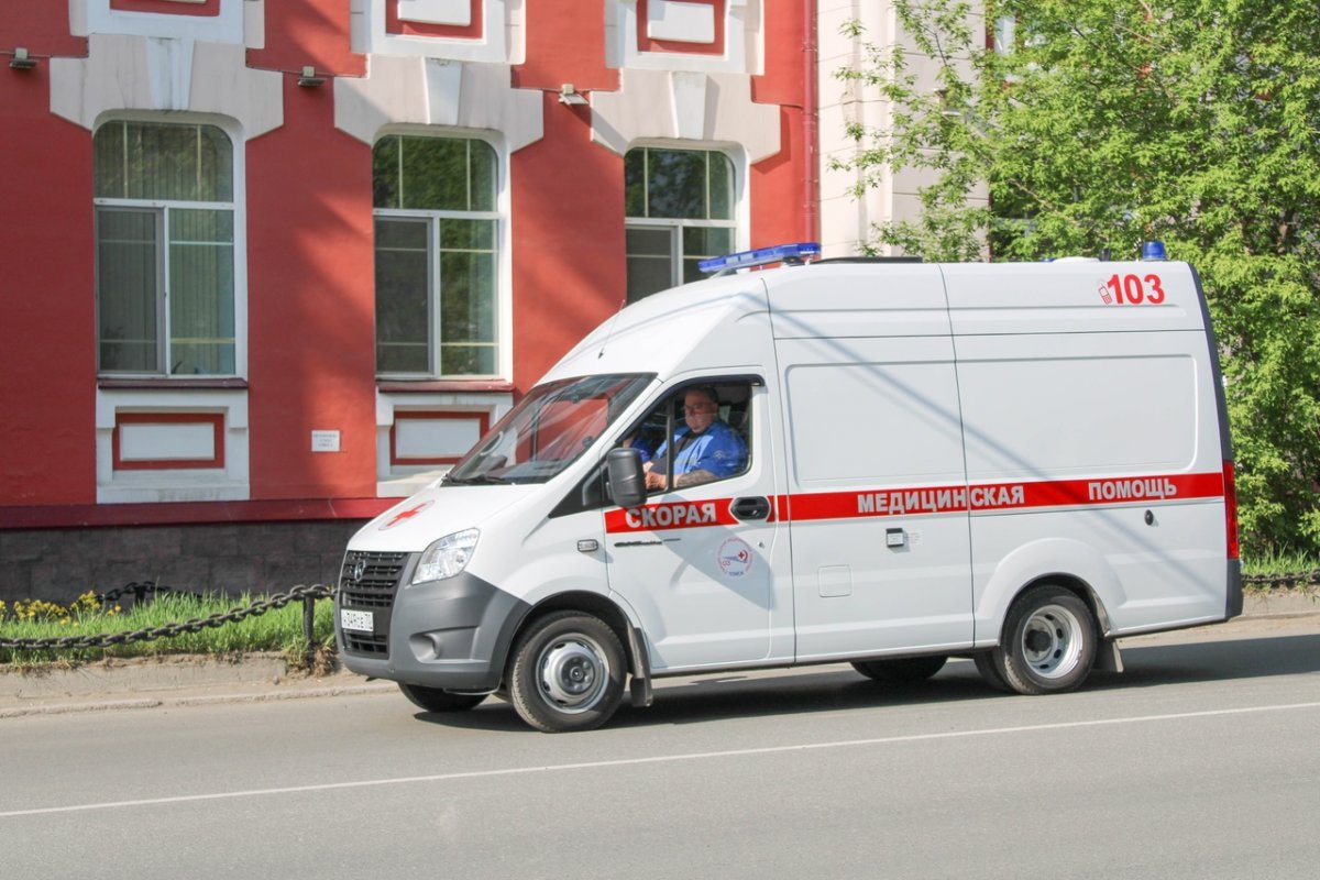 В Томской области мужчина получил ожоги во время пожара в грузовике | АиФ  Томск