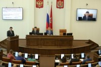 Депутаты Заксобрания приняли значительные поправки в социальные законы.