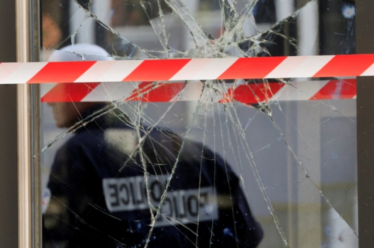 Во Франции на фоне беспорядков за день задержали 270 человек