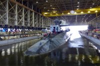 Атомная подводная лодка класса «Огайо» в ремонтном доке.