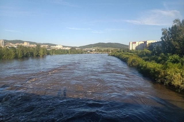 В Татарстане местные жители продолжают жаловаться на загрязнение рек. 