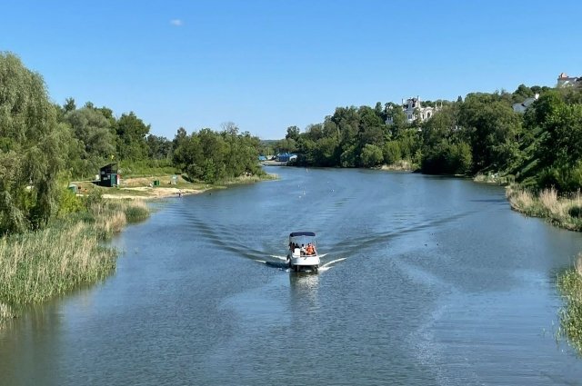 Порно разделась на речке