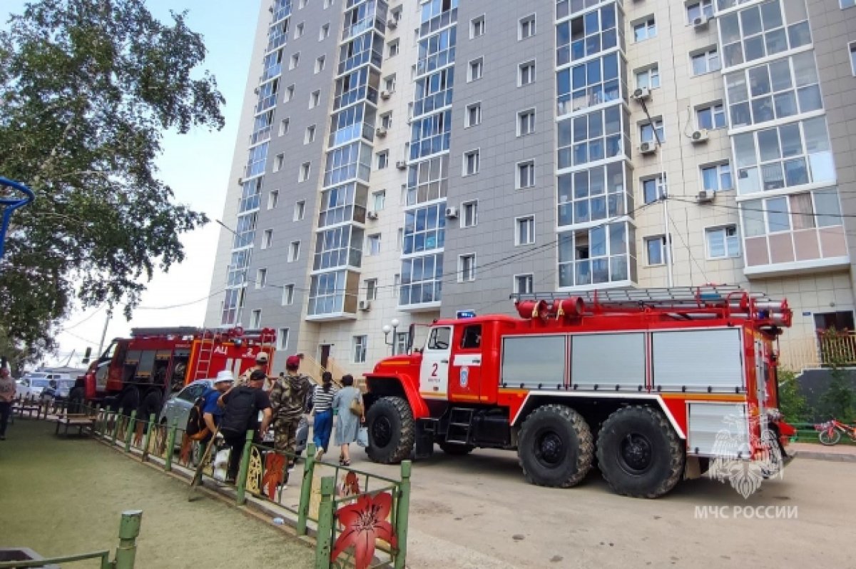 Ребенок пострадал во время пожара в 16-этажном доме в Якутске | АиФ Якутия