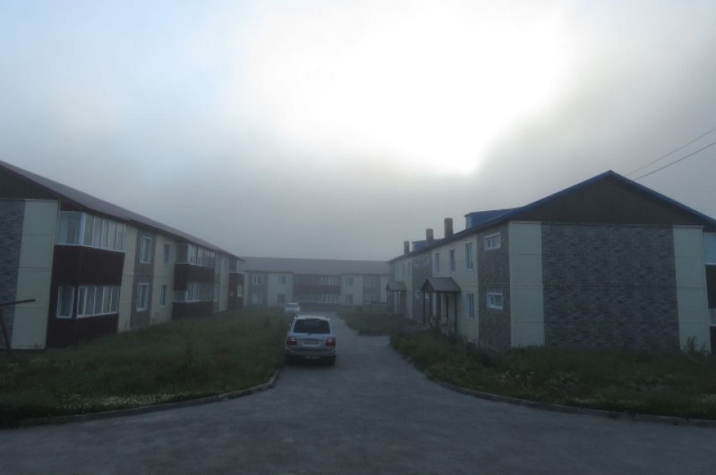 Таким встретили «утро туманное…», а точнее пепельное жители райцентра 25 июля. Северокурильчане к подобным вещам привыкли и всегда готовы отмывать окна и свои автомобили от пепла.