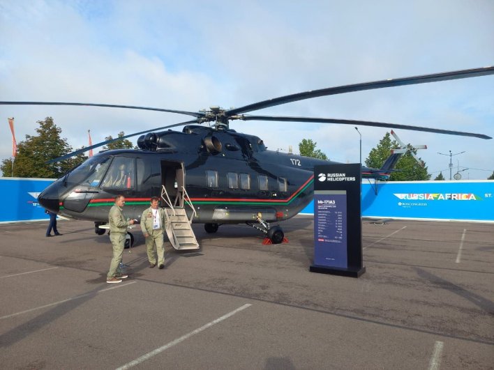 Первый российский офшорный вертолет Ми-171А3.